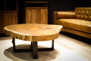 PURE- Table basse ronde de forme libre en bois de chamcha 48".