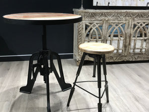 Table ronde en bois massif récupéré avec hauteur réglable
