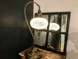 Lampe de table en verre craquelé blanc