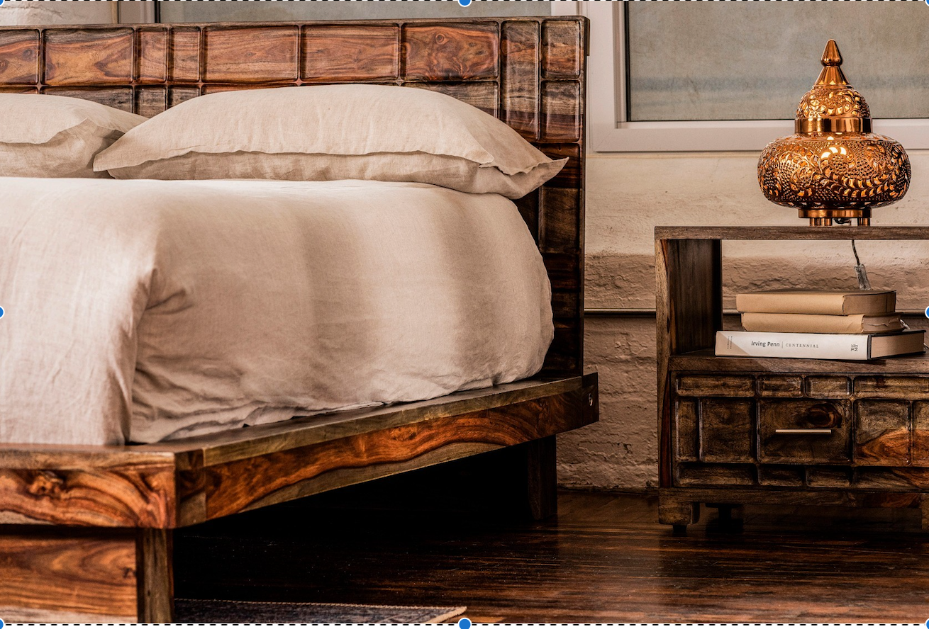 KALI - grand lit en palissandre massif avec tête de lit sculptée