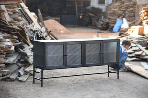 ZEN - 4 lined glass doors, mango wood sideboard